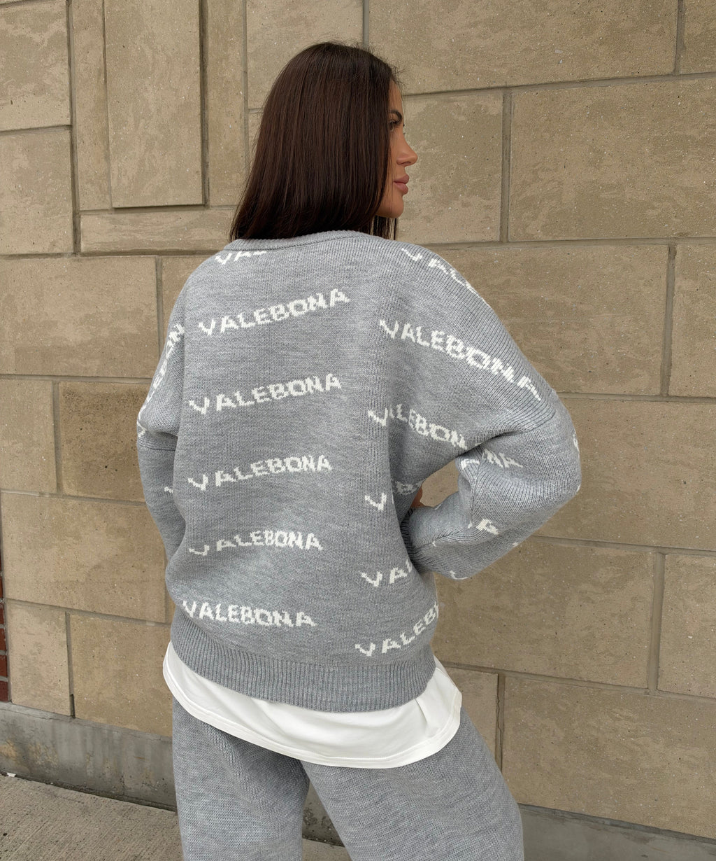 Signature Knit Set – Light Gray