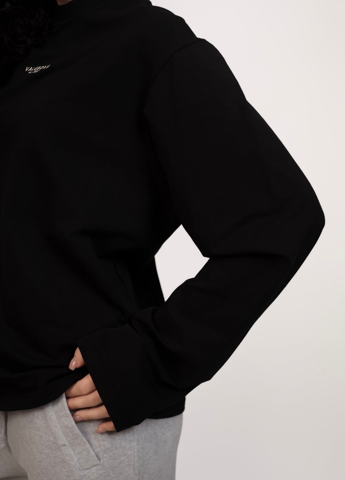Base Long-Sleeve Black